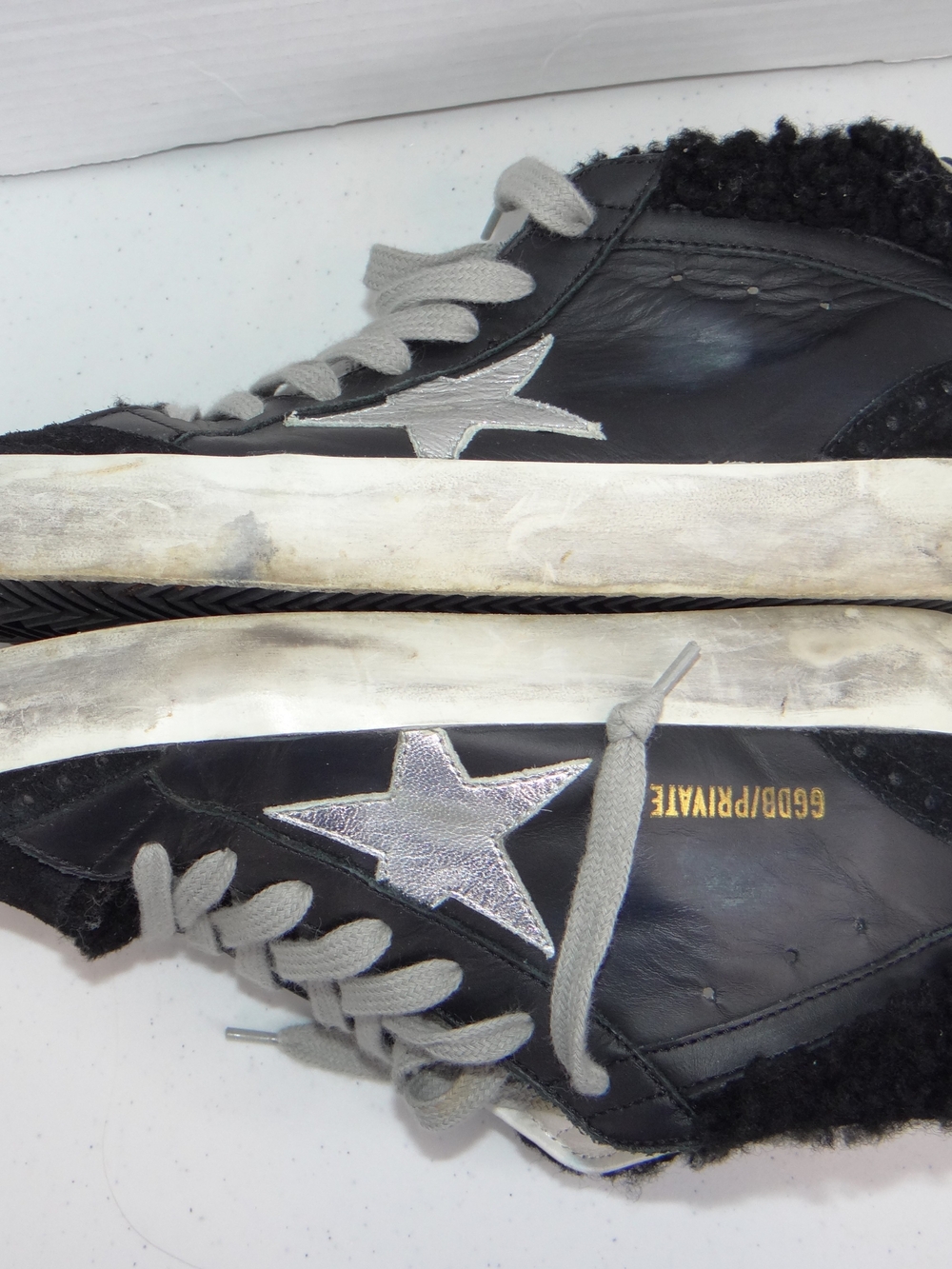 Golden Goose Black‎ and White Low-Top Sneakers